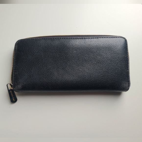 Michael Kors Navy Leather Wallet - Picture 3 of 3